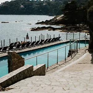 Hoteliere Le Provencal A Giens - Bord De Hyères